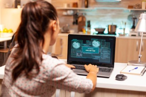 woman on laptop